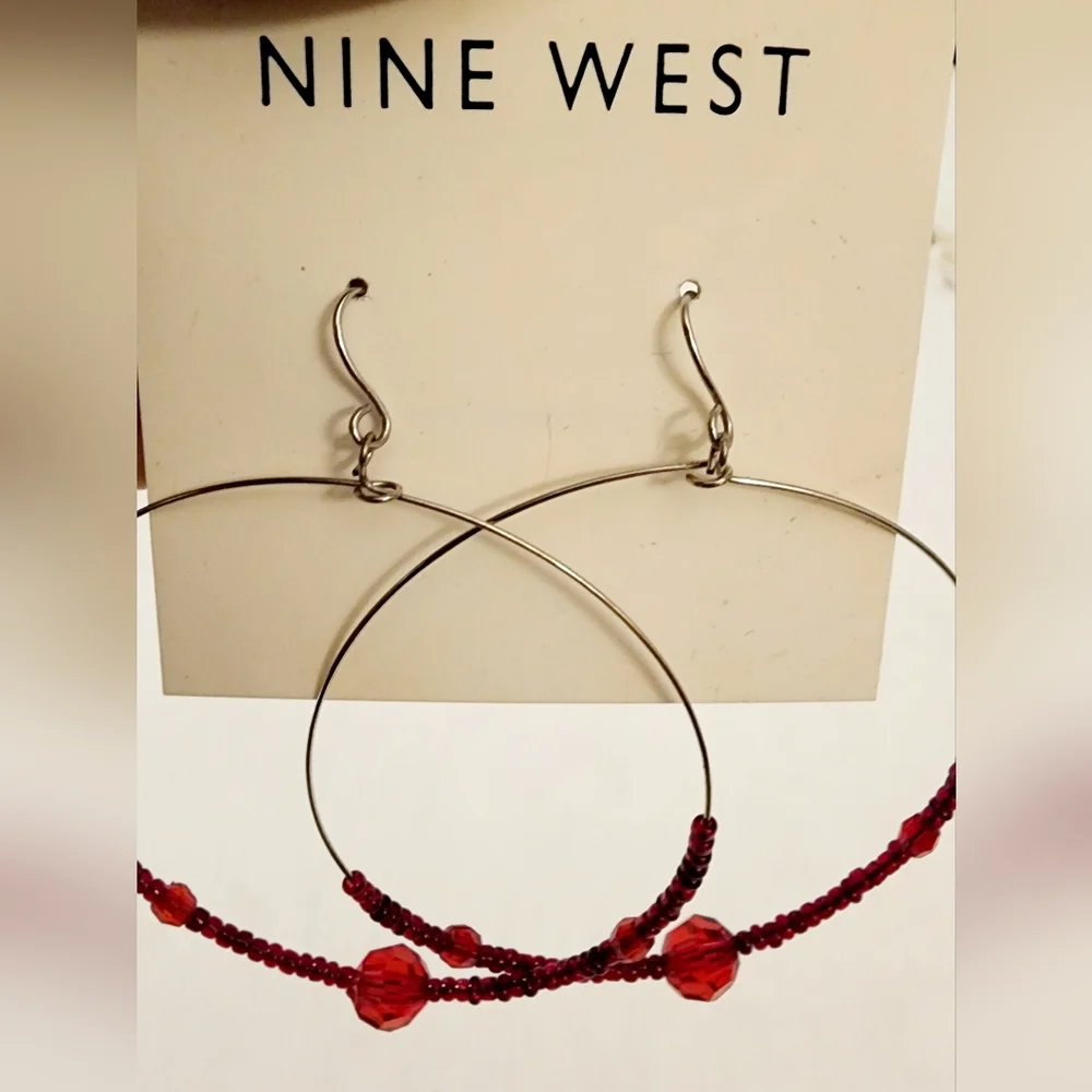 Nwt Nine West dark bohemian carnelian red beaded hoop dangle earrings